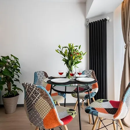 Апартаменти Modern 2br - Piata Unirii - Center *