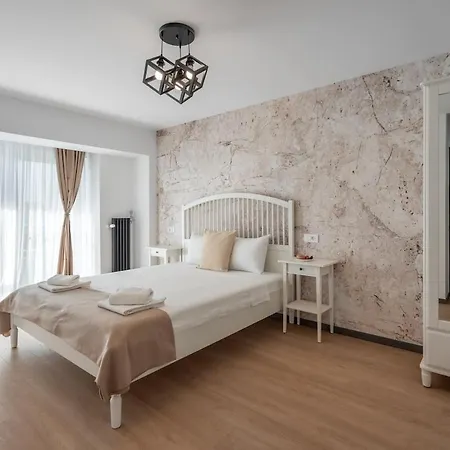 Modern 2br - Piata Unirii - Center